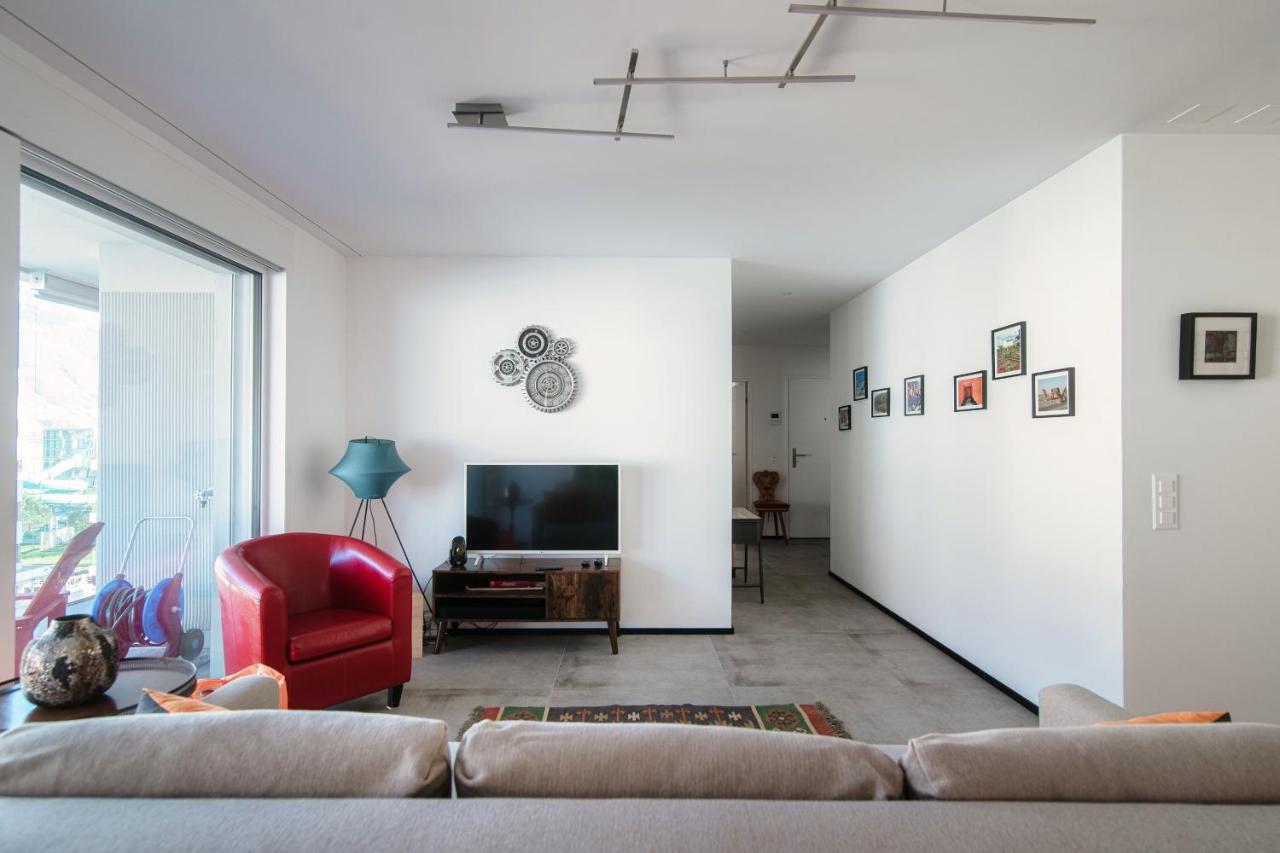 Casa Leini By Quokka 360 - Two-bedroom 3 Minutes From Lido Di *